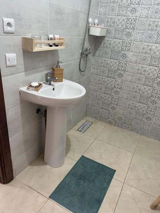 Emplacement Ideal : Appartement Lumineux Al-Dżadida Zewnętrze zdjęcie